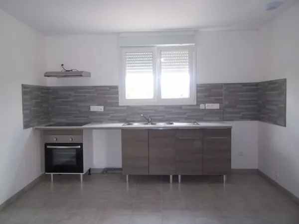 Maison de 85m2 à louer sur Taillebourg