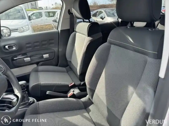 Citroën C3 1.2 puretech 110ch s&amp;s shine 120-123g — photo 9