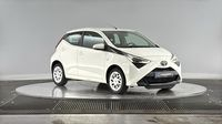 Toyota Aygo 1.0 VVT-i 72ch x-play 5P MY19 — photo 3