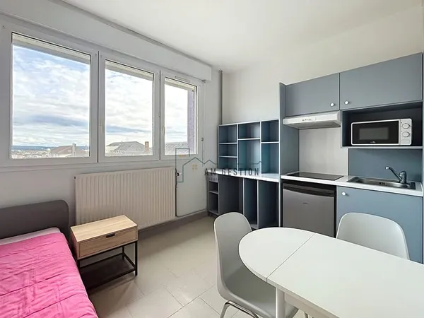 Studio entièrement meublé, secteur Victor Thuillat à Limoges