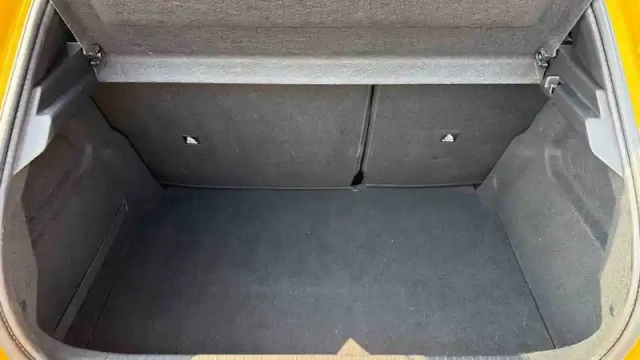 Peugeot 208 electrique 50 kwh 136ch — photo 5