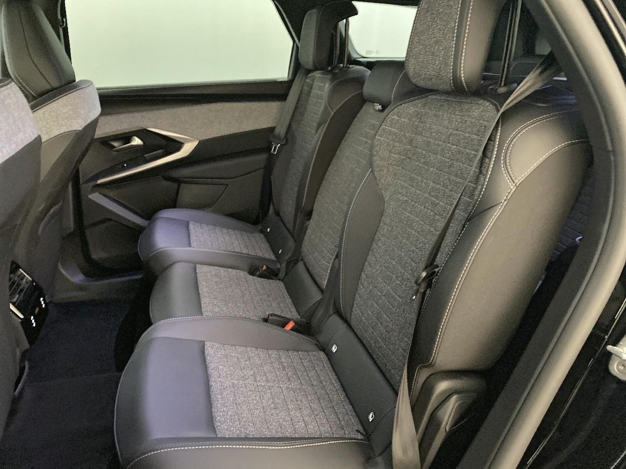 Peugeot 5008 hybrid 145 ch e-dcs6 allure — photo 10