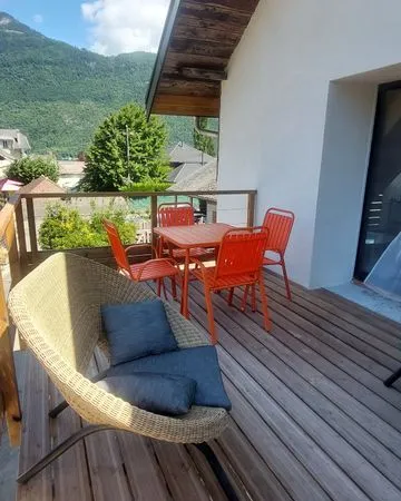Duplex 38M2 a louer du 18 Septembre 2026 au 15 Juin 2027 950 EUROS TOUTES CHARGES COMPRISES