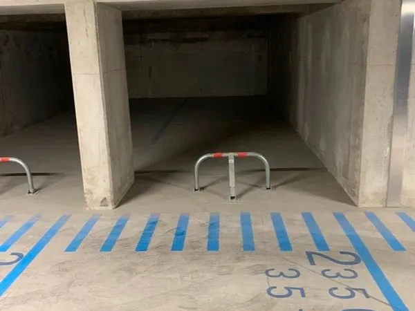 Parking double