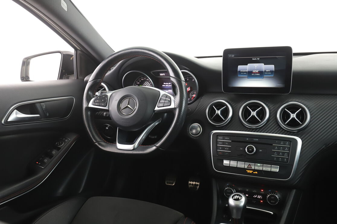 Mercedes-Benz Classe A 160 Fascination — photo 12