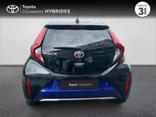Toyota Aygo X 1.0 vvt-i 72ch design s-cvt — photo 4