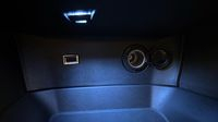 Peugeot 3008 1.2 PureTech 130ch S&S Allure — photo 30