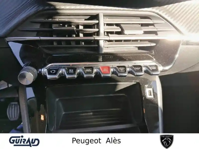 Peugeot 208 puretech 100 s&amp;s bvm6 — photo 58