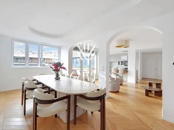 Appartement 5 pièces 124 m²