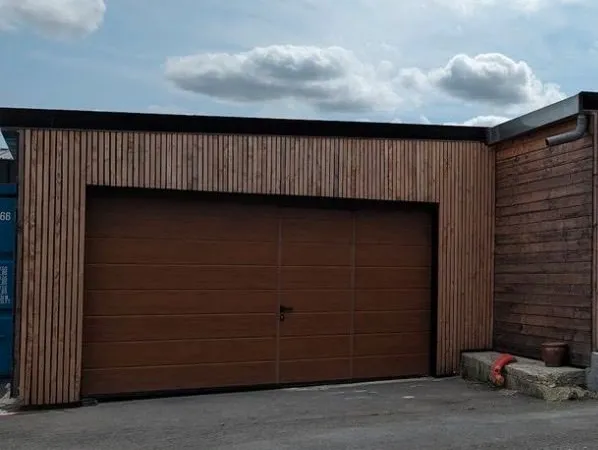 Hangar/local Guidel