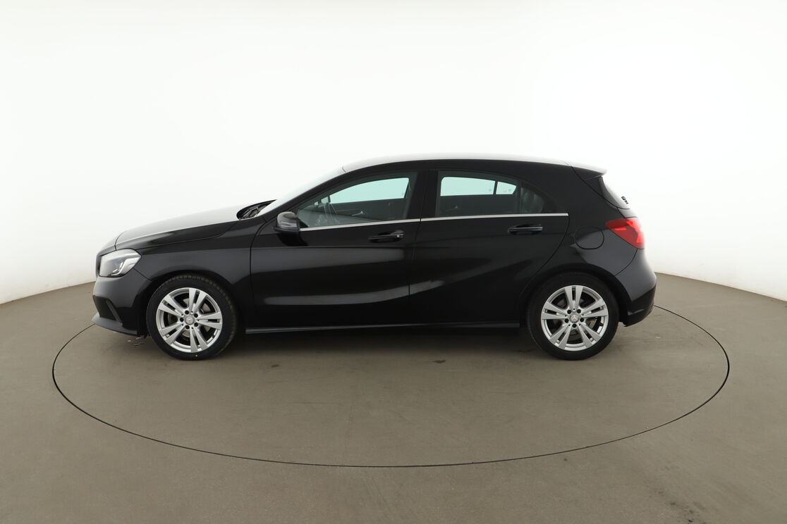 Mercedes-Benz Classe A 180 Sensation 7G-DCT — photo 2