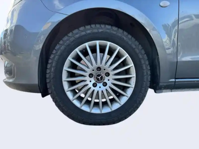 Mercedes Vito 119 cdi fourgon long select 9g — photo 12