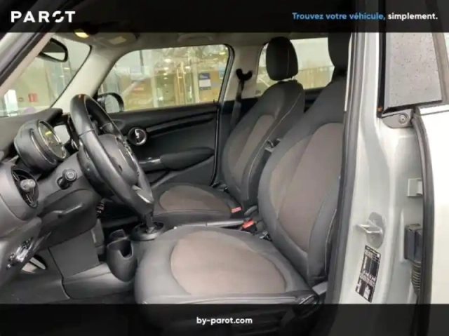 Mini Autre mini cooper 136ch essential bva7 — photo 9