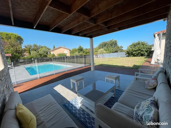 Maison plain-pied 145 m² avec piscine et photovoltaïque - Lapeyrouse-Fossat