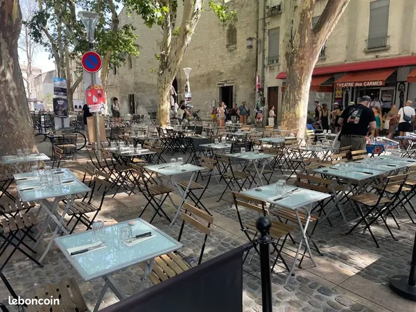 Belle opportunite restaurant a vendre en plein centre d'avignon