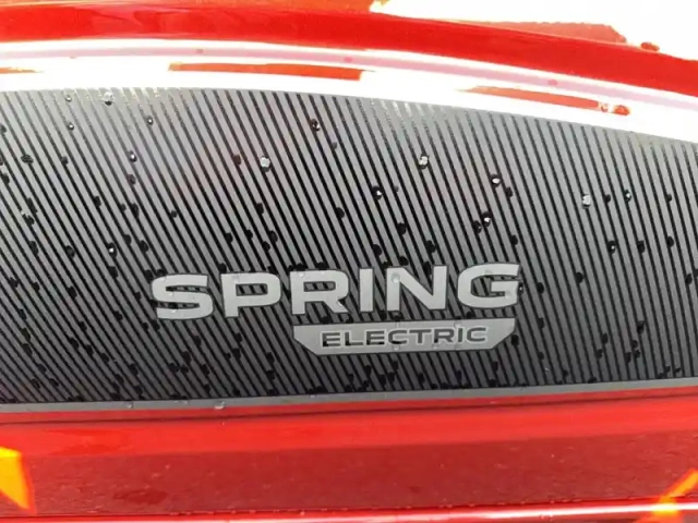 Dacia Spring — photo 15
