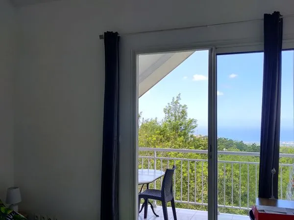 Loue studio meublé