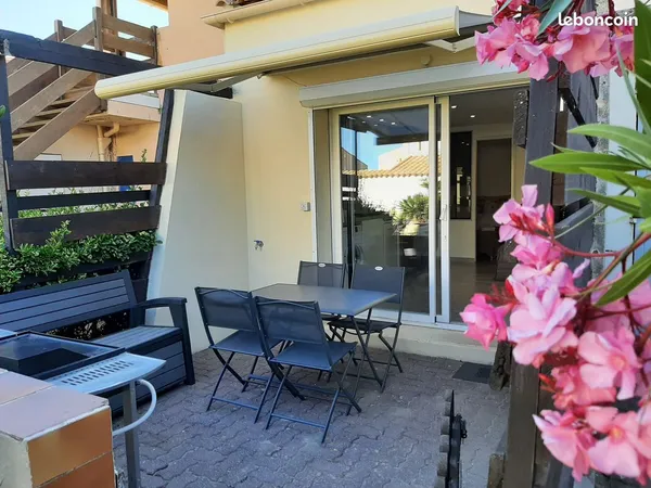 Appartement RC terrasse plage de la roquille