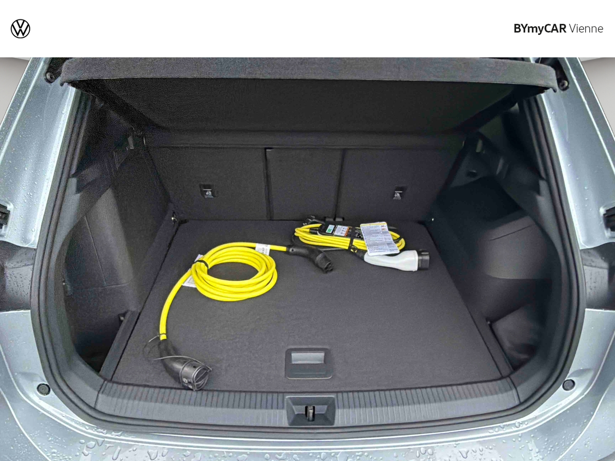 Volkswagen Tiguan 1.5 eHybrid 204ch DSG6 — photo 13
