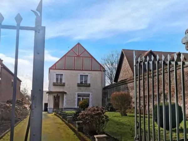 Maison 6 pièces 160 m²
