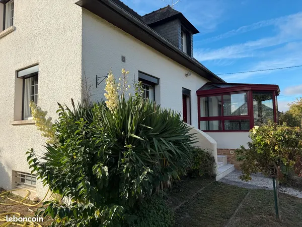 Maison-6 pièces-99m²-Avec grand terrain-