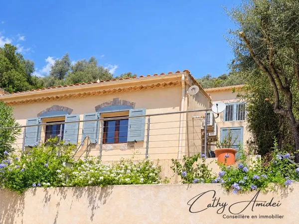 SERRIERA (Corse) - Golfe de Porto - A VENDRE, Maison avec appartement indépendant, terrasses, vue mo