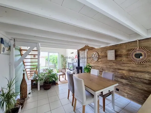 LA MONTAGNE - MAISON - 2 CHAMBRES - BUREAU - JARDIN - GARAGE - STATIONNEMENT
