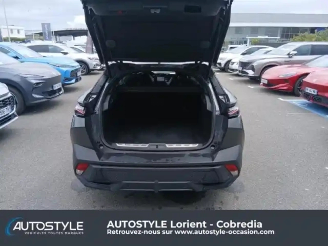 Peugeot 408 phev 225ch gt e-eat8 — photo 6