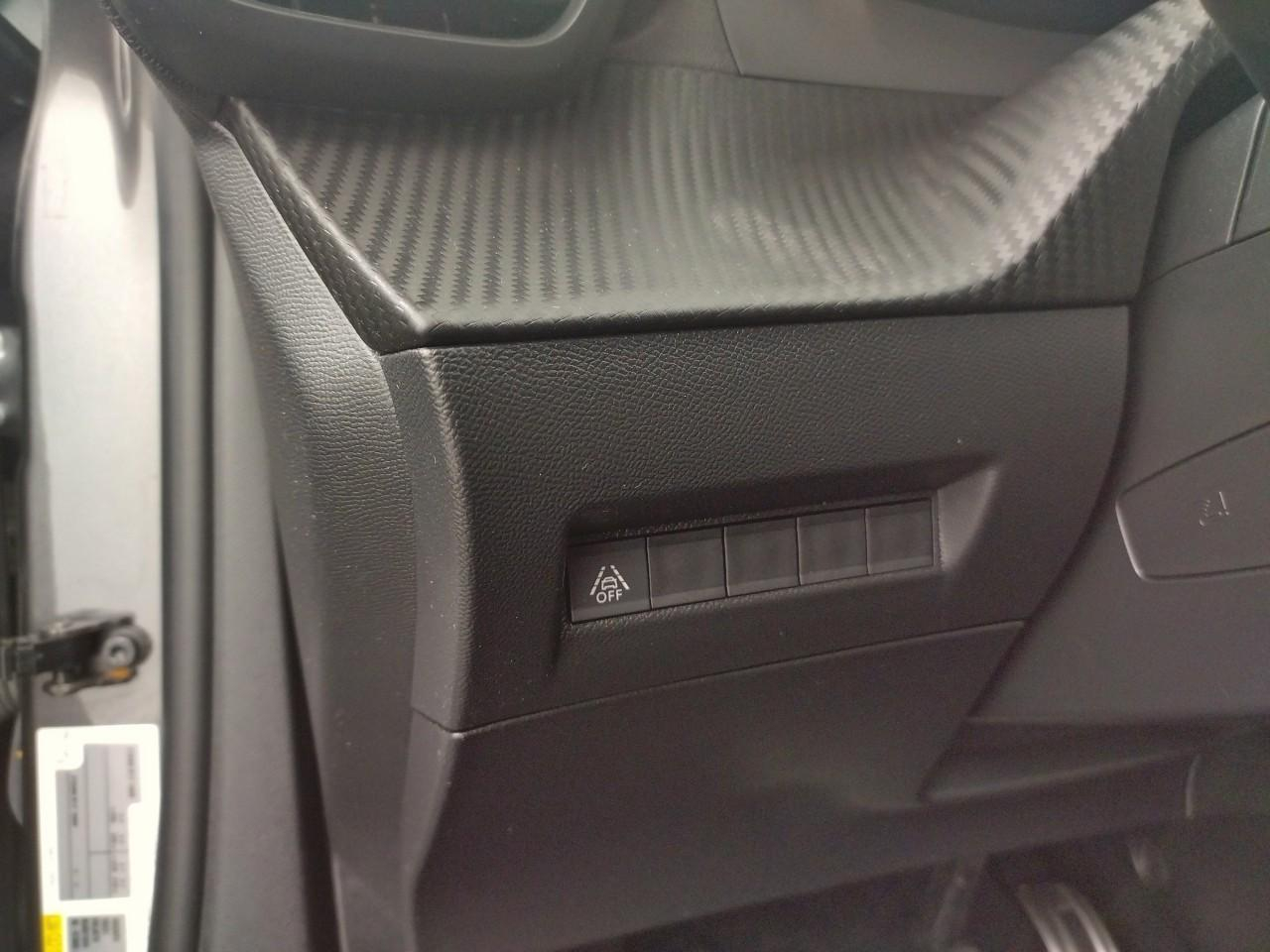 Peugeot 2008 puretech 130 s&s eat8 gt — photo 22