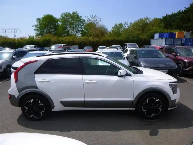 Kia Niro ev 204ch premium — photo 4