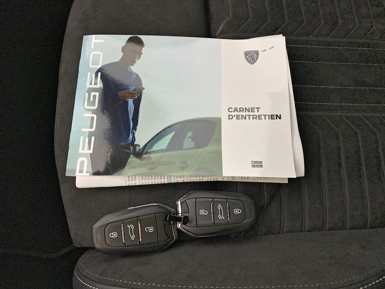 Peugeot 3008 hybrid 145 e-dcs6 gt — photo 18
