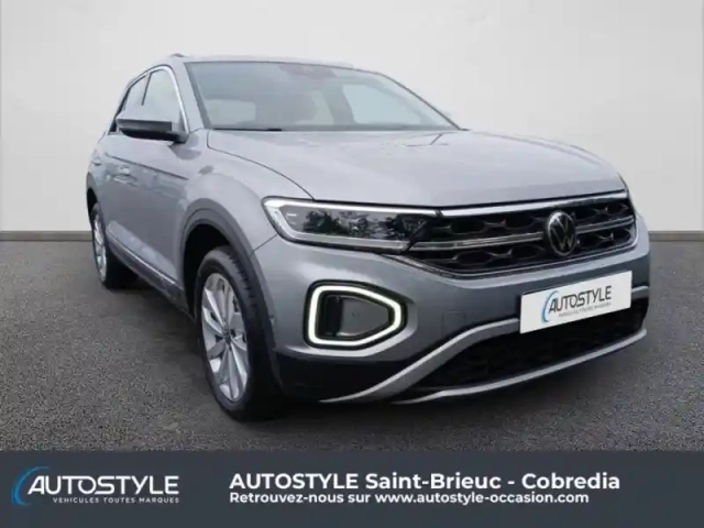 Volkswagen T-Roc 1.5 tsi evo 150ch style dsg7 — photo 8