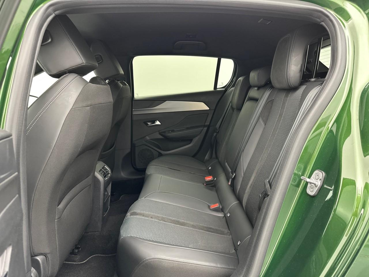Peugeot 308 electrique 54 kwh 156ch gt — photo 12