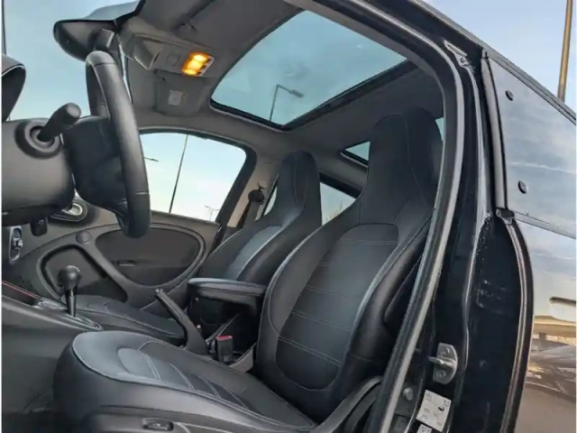 Smart Forfour electric drive / eq — photo 17