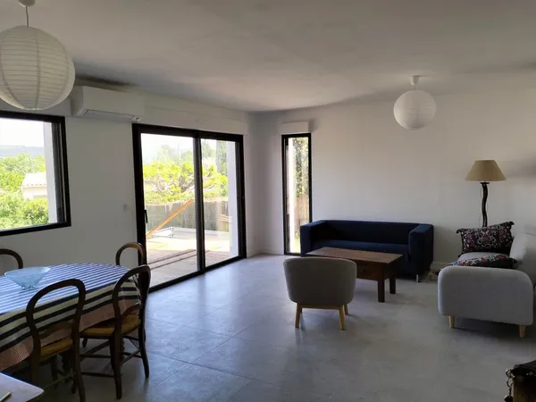 Maison de 120m2 à louer sur Lambesc