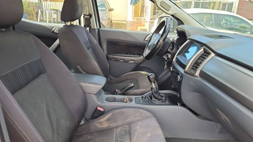 Ford Ranger Double Cabine 2.2 TDCi 160 4X4 - Xlt Sport – 2017 – 135251 km – Diesel – Boîte Manuelle — photo 21