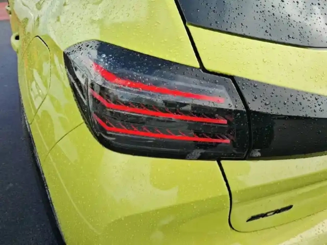 Peugeot 208 hybrid 100 e-dcs6 — photo 17