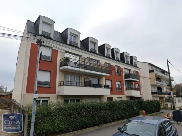 Stationnement Location Sainte-Geneviève-des-Bois   70€