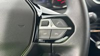 Peugeot 208 1.2 PureTech 75ch S&S Active — photo 17
