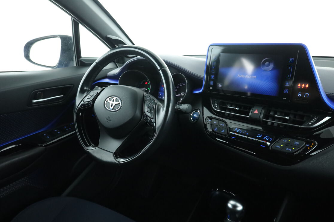 Toyota C-HR 1.8 Hybride Dynamic — photo 12