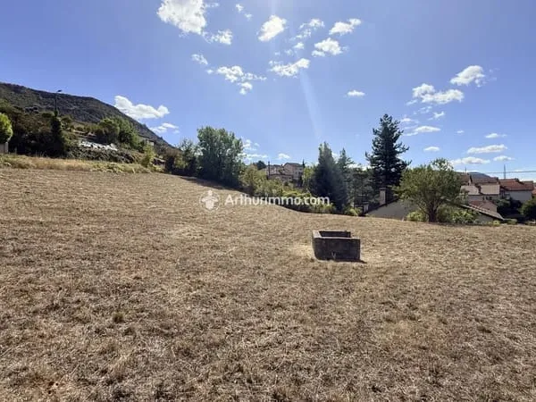 Batiment sur terrain à bâtir à vendre à Millau