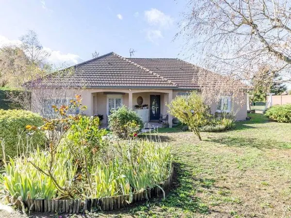 Maison de plain-pied 6 pièces 125 m²
