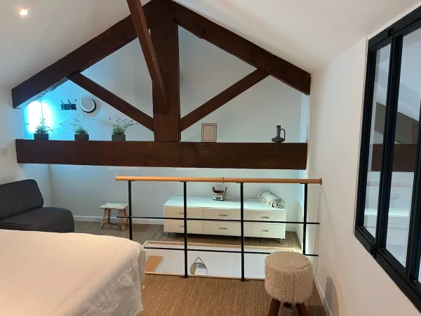 Location duplex d'exeption 48m² Marseille le panier bail meublé