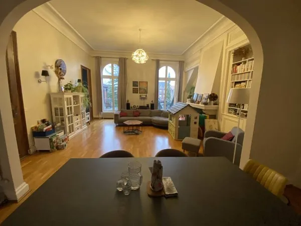 Appartement 5 pièces 126 m²