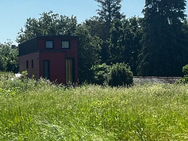 Rare - Projet clé en main avec Tiny House haut de gamme neuve sur terrain constructible de 1 435 m²