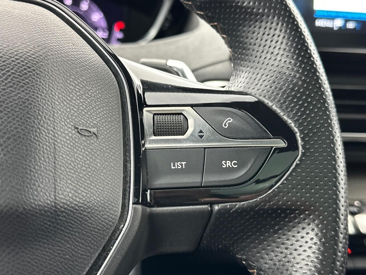 Peugeot 5008 puretech 130ch s&s eat8 gt pack — photo 19