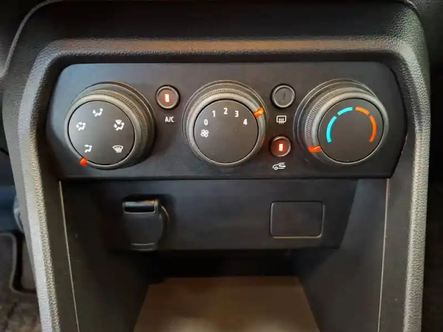 Dacia Jogger eco-g 100 7 places — photo 26