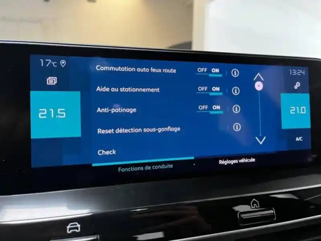 Citroën C4 moteur électrique 136ch (100 kw) c-series automatique — photo 15