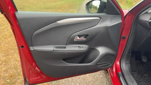 Opel Corsa 1.2i Turbo 100 - Edition – 2023 – 66196 km – Essence – Boîte Manuelle — photo 24