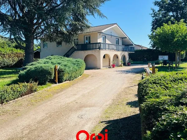 Maison 5 pièces 120 m²